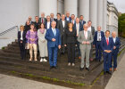 Gruppenfoto der Teilnehmerinnen und Teilnehmer der 45. Sportministerkonferenz Koblenz, unter anderem Sportminister Joachim Herrmann