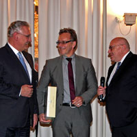 Innenminister Joachim Herrmann, BKA-Präsident Holger Münch, BR-Reporter Oliver Bendixen