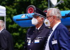 Bayer. Innenminister Joachim Herrmann seitlich neben Mann in Polizeiuniform